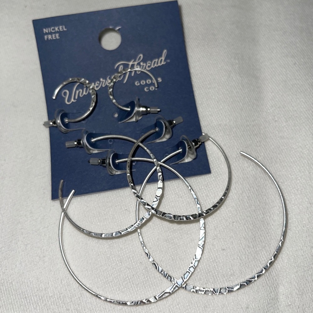 🐠Universal Thread hoop earrings, nickel free
